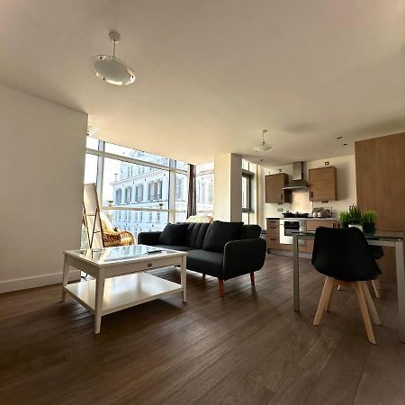 Birmingham Prime Location Stunning Apartment Floor-To-Ceiling Windows Kültér fotó